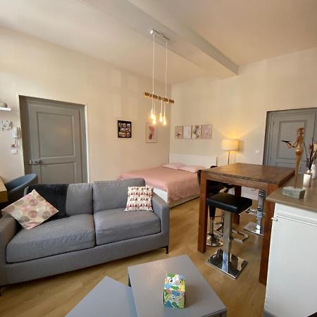 Studio Papillon En Plein Coeur De Ville Saint-Omer  Exteriér fotografie